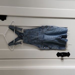 GAP jean short overalls